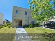 Casa en Venta /Alquiler en Puertos del Lago Barrio...