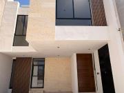 Casa en Venta | Alto Lago