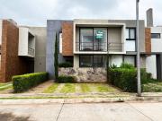 CASA EN VENTA | ALTOZANO, MORELIA ¡Vive rodeado de...