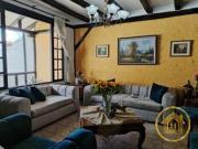 Casa en Venta, amplia áreas verdes, Urb.Jardines de la Pampa