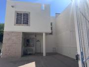 CASA EN VENTA AMPLIACION SENDEROS CERRADA SAUCES,...