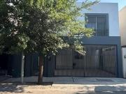 CASA EN VENTA ANÁHUAC CAMPOAMOR ESCOBEDO EQUIPADA