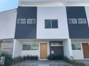 Casa en Venta Antigua Cementera Zona Blvd Hermanos...