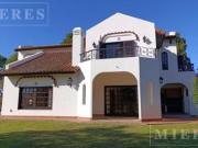 Casa en venta apto credito en Aranjuez CC