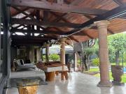 CASA EN VENTA ARBOLEDAS 1RA SECCION CELAYA CON ALBERCA