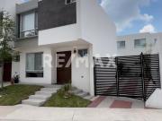 CASA EN VENTA ARGU 4 ZAKIA QUERETARO