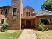 Casa en Venta Arguello 726m2 Ramon y Cajal pileta