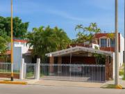 Casa en venta, Av. Ejército Mexicano