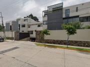 CASA EN VENTA AV. IGNACIO C. VALLARTA, GUADALAJARA, JALISCO