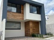 CASA EN VENTA BARRANCA DEL REFUGIO