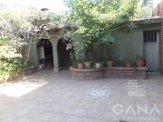 Casa en Venta Barrio Cura Rosario, 5 ambientes, 3...