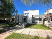 Casa en Venta Barrio Dalvian