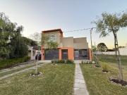 Casa en venta, Reconquista. FINANCIADA!