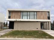 Casa en venta Barrio El Canal, Villanueva