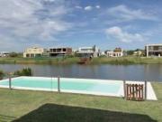Casa en Venta Barrio El Naudir 5 Ambientes Pileta Laguna...