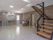 CASA EN VENTA BARRIO FISHERTON DOS DORMITORIOS