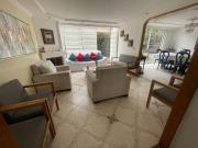 CASA EN VENTA BARRIO LA CALLEJA