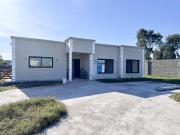 Casa en venta barrio Lagos de Canning