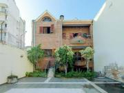 Casa en Venta, Barrio Lourdes, Rosario, 3 dormitorios...