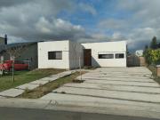 Casa en venta, Barrio Santa Elena, Pilar del Este,...