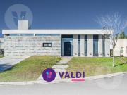 Casa en venta con renta Barrio Santa Ines, Canning