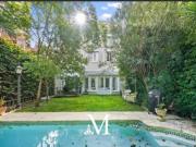 Casa en venta Belgrano zona Embajadas Pileta y 3 cocheras