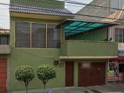 ¡CASA EN VENTA! Bellas Artes 97, Metropolitana 2da Secc,...