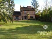 Casa en venta Benavidez ubicada en la mejor zona de La Bota