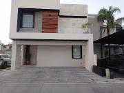 CASA EN VENTA BLANK HAUS COTO CLUB MILENIO III QUERETARO