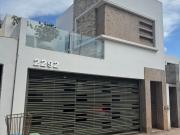 CASA EN VENTA, Blvd. Las Palmas #2292, Fracc. Centro...
