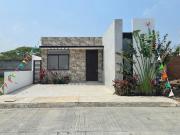 Casa en venta Boca del Río, Lomas del Dorado