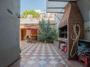 CASA EN VENTA. BOEDO 5 AMB PATIO PARRILLA TERRAZA