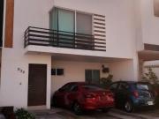 CASA EN VENTA BOSQUE REAL ZONA SUR
