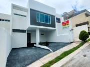 CASA EN VENTA BOSQUES DE LAS CUMBRES COLINAS DEL PADRE...