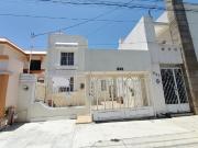 Casa en venta, Bosques de Linda Vista, San Nicolás, N.L
