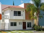 Casa en Venta Bosques de Santa Anita