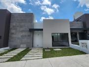 Casa en Venta Bosques Tres Mar?as de UN NIVEL