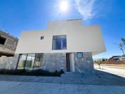 CASA EN VENTA BOSQUES VALLARTA