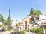 CASA EN VENTA BOULEVARD BUGAMBILIAS, ZAPOPAN, JALISCO