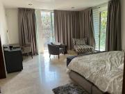 CASA EN VENTA BUGAMBILIAS BOSQUES