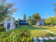 Casa en venta Burgos, alberca, cancha squash, Temixco...