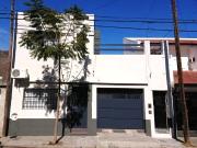 Casa en venta c/ cochera en Bella Vista