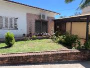 Casa en venta c/ cochera en Campana