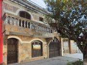 Casa en venta c/ cochera en Centro