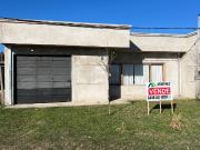 Casa en venta c/ cochera en Gualeguaychú