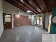 Casa en venta c/ cochera en Jesús Nazareno