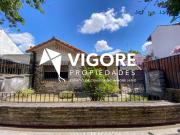 Casa en venta c/ cochera en José Mármol