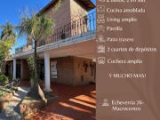 Casa en venta c/ cochera en Macrocentro