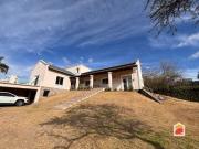 Casa en venta c/ cochera en Mendiolaza