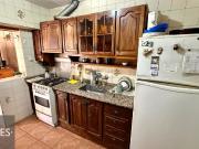 Casa en venta c/ cochera en Nueva Ciudad